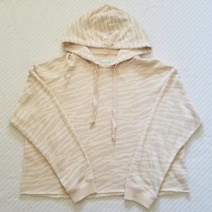 American Eagle Zebra Print Cropped Hoodie - Large